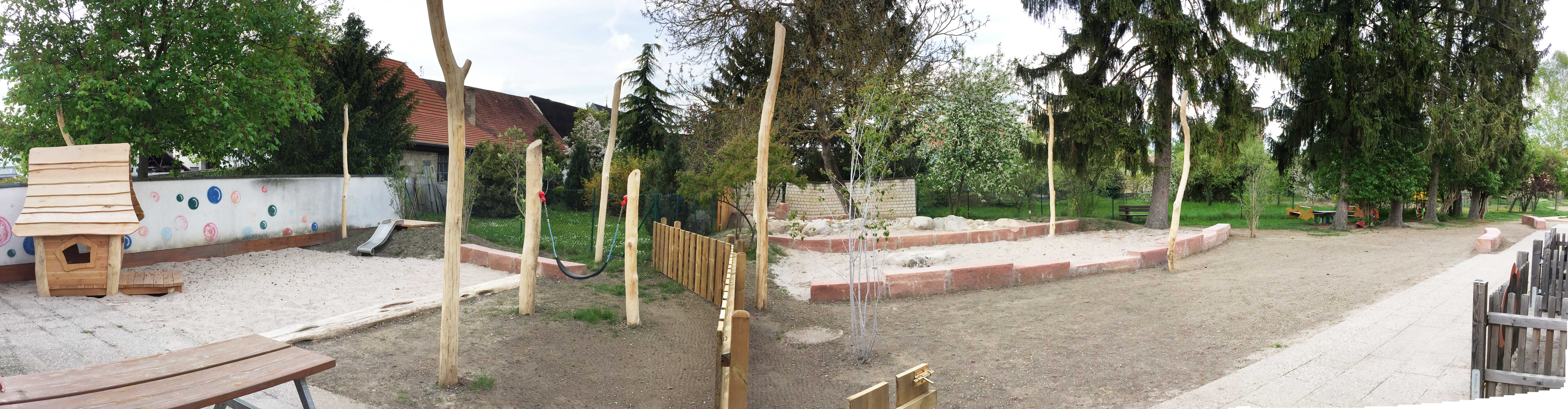 Übergabe Kindergarten Schwalbennest - ERB GaLaBau GmbH